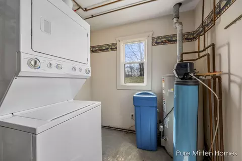 505 Kiddville St, Belding, MI 48809 photo 15