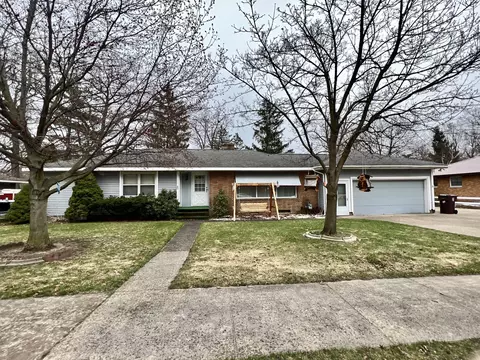 744 S Quarterline Rd, Muskegon, MI 49442