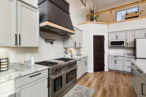 Kitchen - 9330 E 56th St, Newaygo, MI 49337 photo 5 of 6