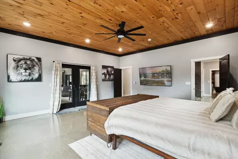 Bedroom - 9330 E 56th St, Newaygo, MI 49337 photo 5 of 12