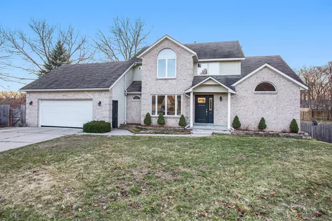 1620 Glenboro Ct SW, Wyoming, MI 49519