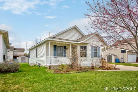 3251 Renwick Ct, Zeeland, MI 49464