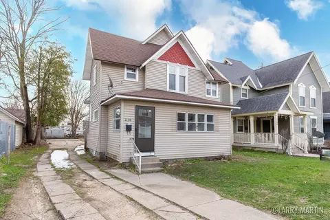 1130 Lafayette Ave SE, Grand Rapids, MI 49507