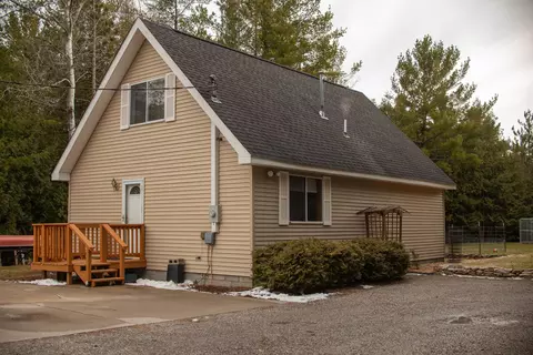 2195 Raymond St, Alpena, MI 49707