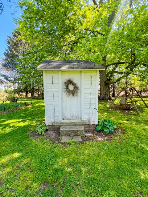 1166 Trayer Rd, Bronson, MI 49028 photo 27