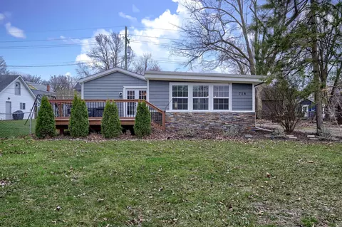 716 Canal St, Milford, MI 48381