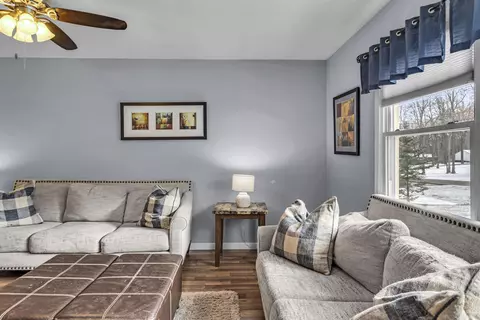 Bedroom - 2890 Noon Rd, Jackson, MI 49201 photo 1 of 10