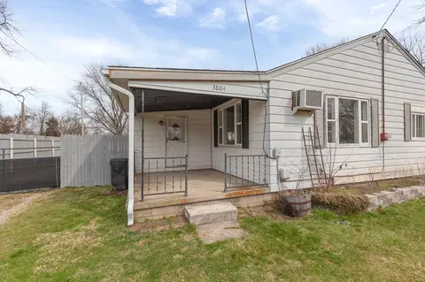Exterior - 3804 Seymour Rd, Jackson, MI 49201 photo 4 of 12