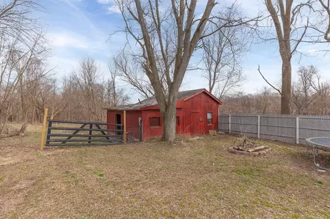 Exterior - 3804 Seymour Rd, Jackson, MI 49201 photo 11 of 12
