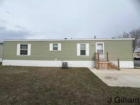 333 E Lakewood Blvd #57, Holland, MI 49424