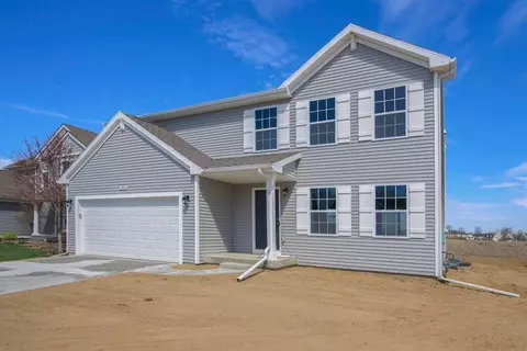 237 Jacata Dr, Kent City, MI 49330