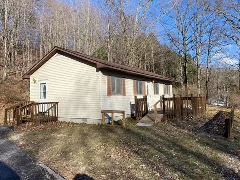 10836 Highland St, Honor, MI 49640