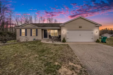 2930 Hidden Forest Ct, Dorr, MI 49323