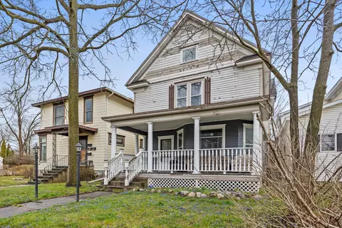 405 Maple St, Big Rapids, MI 49307