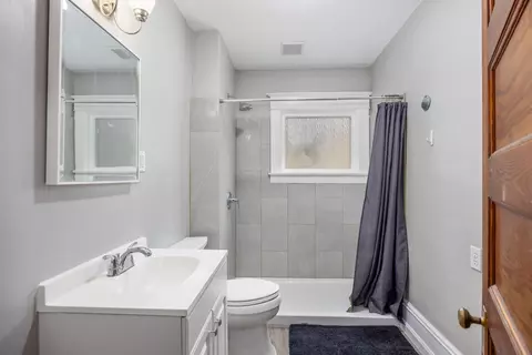 Bath - 405 Maple St, Big Rapids, MI 49307 photo 1 of 2