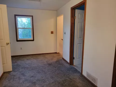 Bedroom - 35249 Winslow St, Wayne, MI 48184 photo 3 of 5