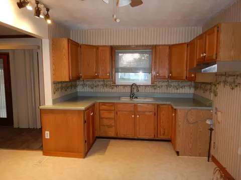 Kitchen - 35249 Winslow St, Wayne, MI 48184 photo 1 of 1