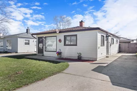 7330 Gilman Ave, Westland, MI 48185