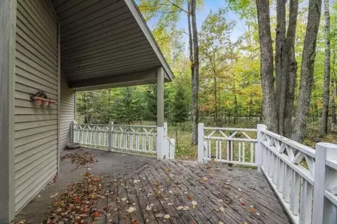 8472 Highland Trl, Stanwood, MI 49346