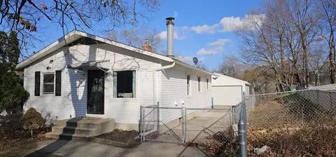 2638 Poe Ave SW, Wyoming, MI 49509