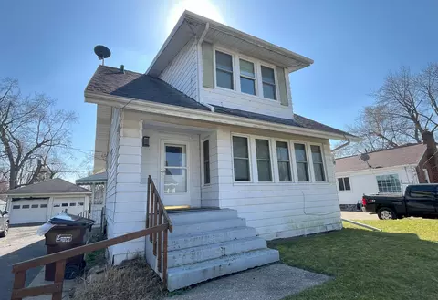 247 Grand St, Michigan Center, MI 49254