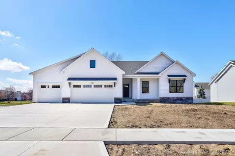 7457 Whistle Rdg, Byron Center, MI 49315
