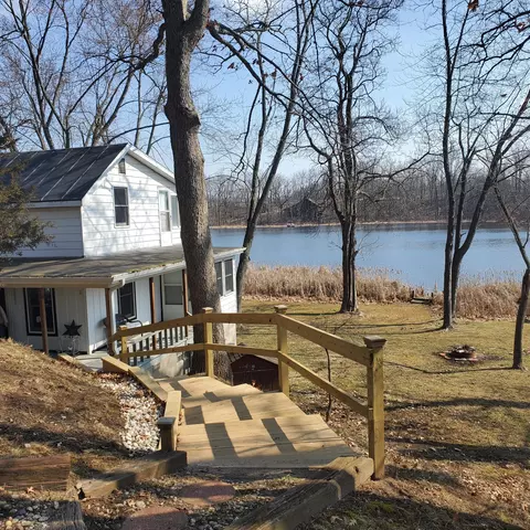 5038 Saddlebag Rd, Woodland, MI 48897