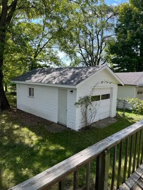 Other - 975 Avenue A, Springfield, MI 49037 photo 11 of 12