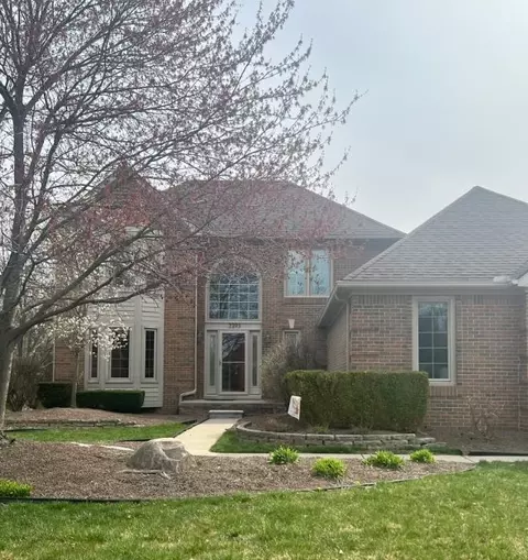 2393 Woodgreen Ct, Canton, MI 48188