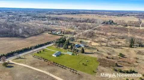 View/Area - 1564 Grow Rd NW, Stanton, MI 48888 photo 4 of 6