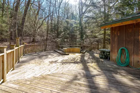 Exterior - 29305 Thunder Mountain Dr, Covert, MI 49043 photo 8 of 11