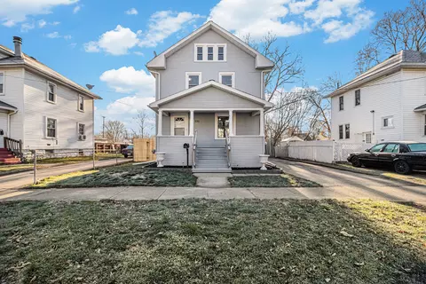 331 Bates St, Jackson, MI 49202