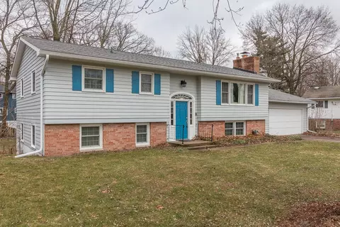 425 E Melody Ave, Portage, MI 49002
