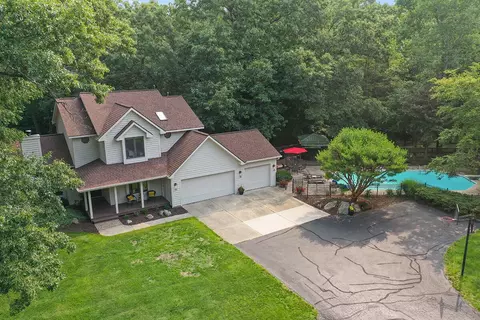 6985 Chanterelle Ct NE, Belmont, MI 49306
