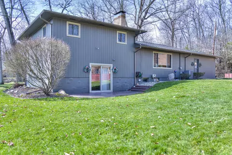 Exterior - 970 Briarcliff Rd, Jackson, MI 49203 photo 15 of 17