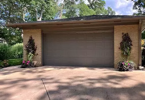 Exterior - 970 Briarcliff Rd, Jackson, MI 49203 photo 13 of 17