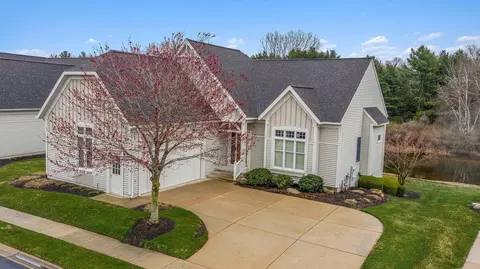 18224 Lost Creek Ln, Spring Lake, MI 49456