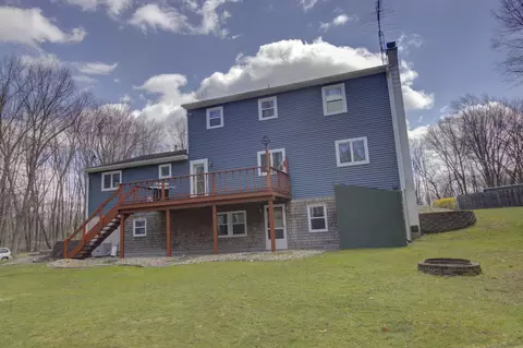 Exterior - 3900 Henry St, Jackson, MI 49203 photo 10 of 21