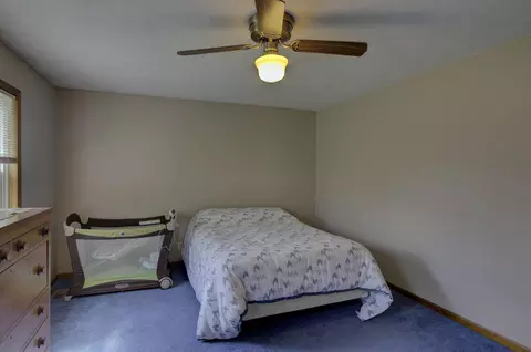 Bedroom - 3900 Henry St, Jackson, MI 49203 photo 15 of 21