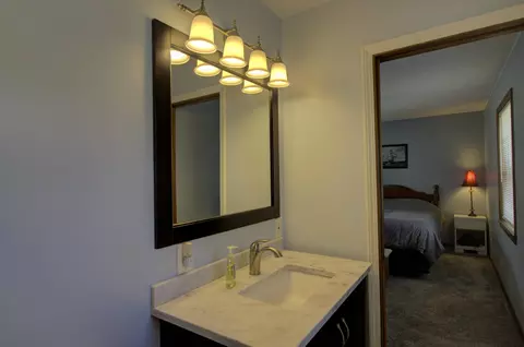 Bath - 3900 Henry St, Jackson, MI 49203 photo 8 of 8