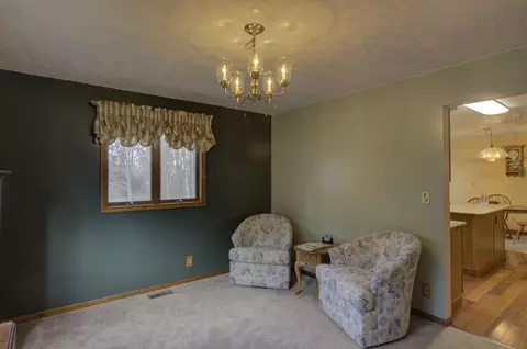 Bedroom - 3900 Henry St, Jackson, MI 49203 photo 2 of 21