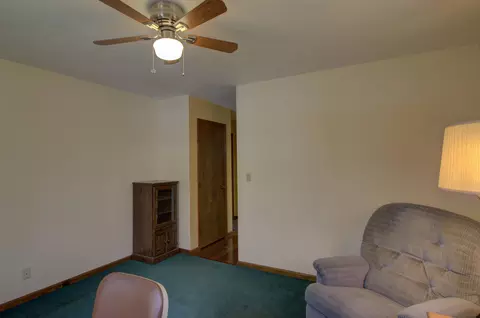 Bedroom - 3900 Henry St, Jackson, MI 49203 photo 5 of 21