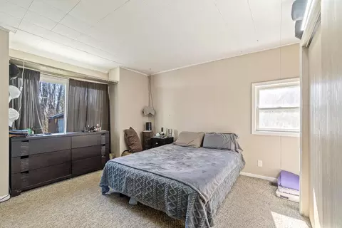 Bedroom - 5125 Clinton Rd, Jackson, MI 49201 photo 7 of 7