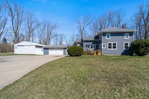 5125 Clinton Rd, Jackson, MI 49201