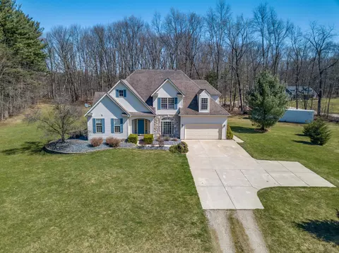 Exterior - 2410 N Hacker Rd, Howell, MI 48855 photo 13 of 13