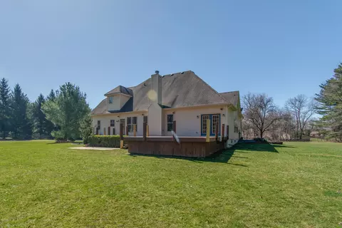 Exterior - 2410 N Hacker Rd, Howell, MI 48855 photo 6 of 13