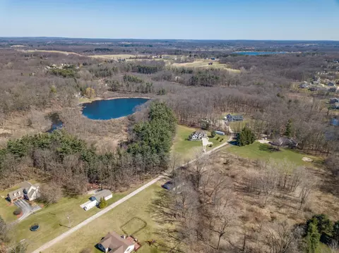 View/Area - 2410 N Hacker Rd, Howell, MI 48855 photo 4 of 7