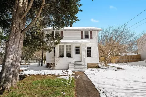 2214 Hamilton Rd, Okemos, MI 48864