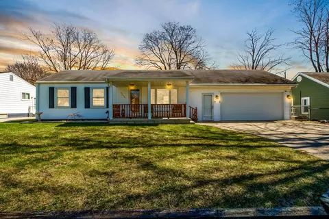 9244 Marlowe Ave, Plymouth, MI 48170