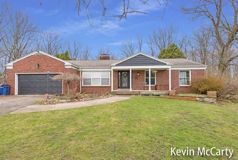 1741 Derbyshire St SE, Grand Rapids, MI 49508